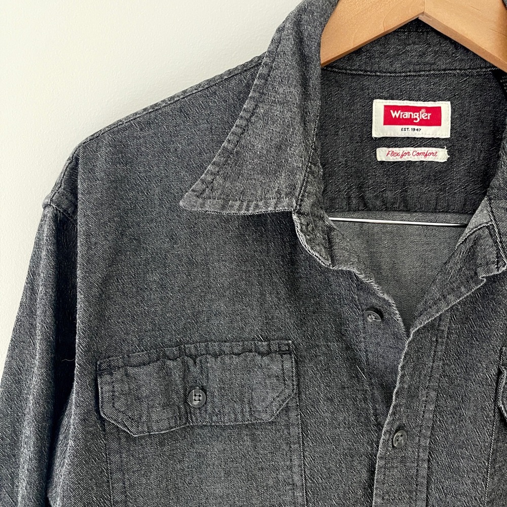 Vintage Men’s Wrangler Charcoal Denim Shirt Jacket